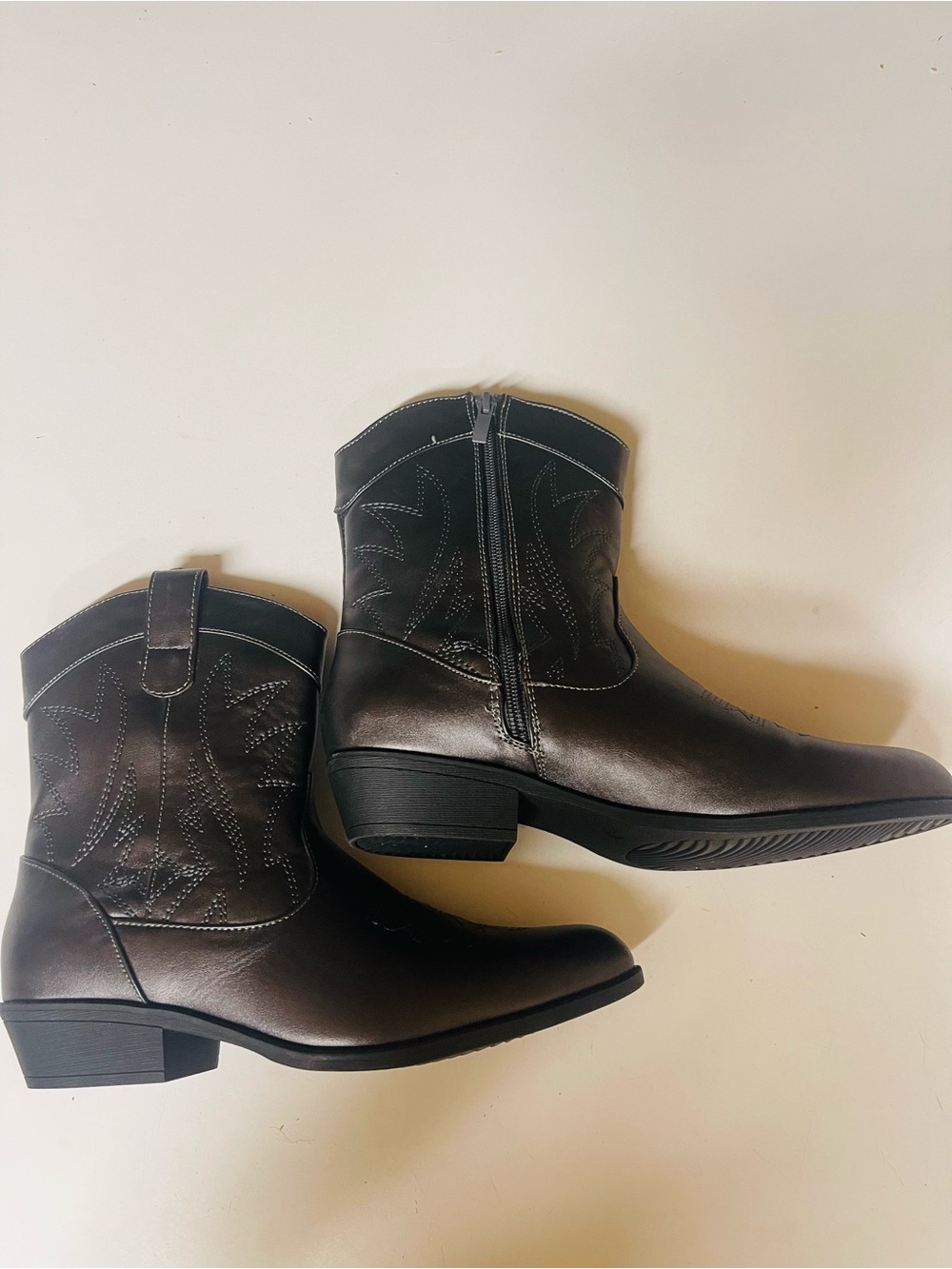 Ankle Western Boots in Metallic Brown size 9 NEW